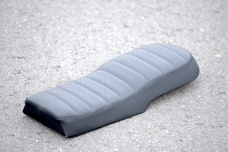 Seat black, Twin Shock